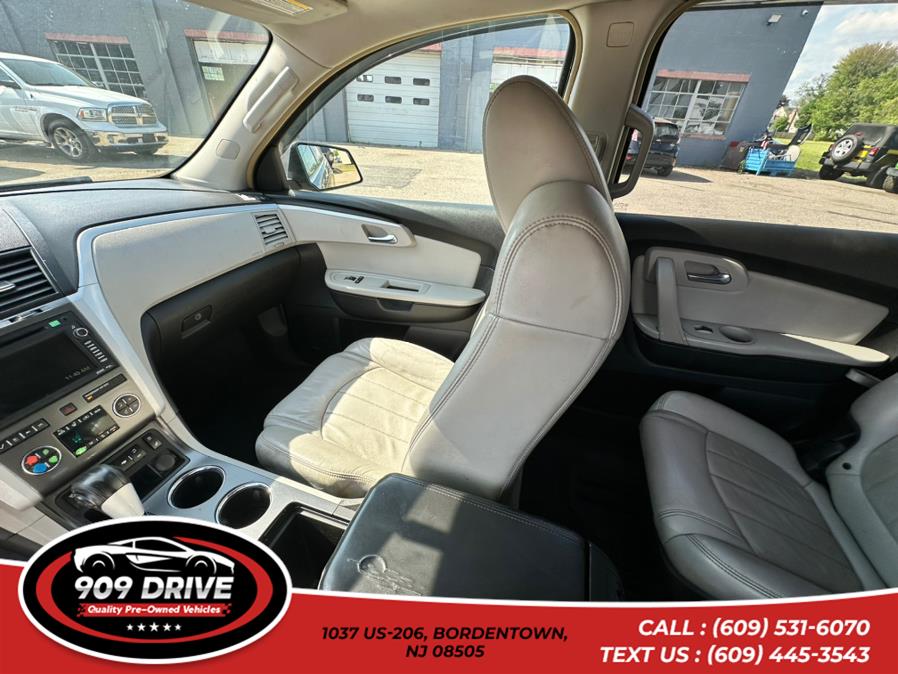 2009 Chevrolet Traverse LTZ AWD, available for sale in BORDENTOWN, New Jersey | 909 Drive. BORDENTOWN, New Jersey 2009 Chevrolet Traverse LTZ AWD, available for sale in BORDENTOWN, New Jersey | 909 Drive. BORDENTOWN, New Jersey