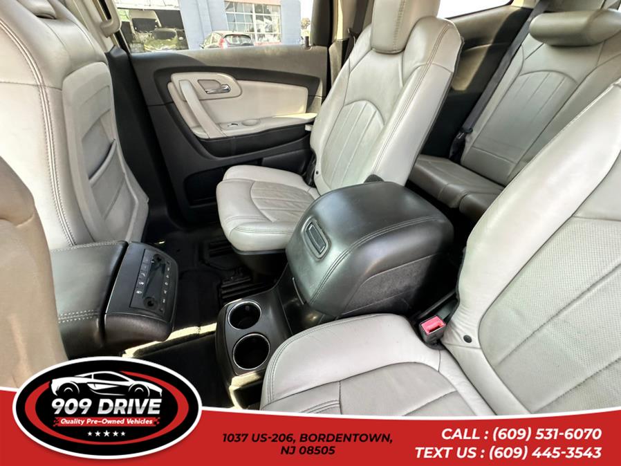 2009 Chevrolet Traverse LTZ AWD, available for sale in BORDENTOWN, New Jersey | 909 Drive. BORDENTOWN, New Jersey 2009 Chevrolet Traverse LTZ AWD, available for sale in BORDENTOWN, New Jersey | 909 Drive. BORDENTOWN, New Jersey