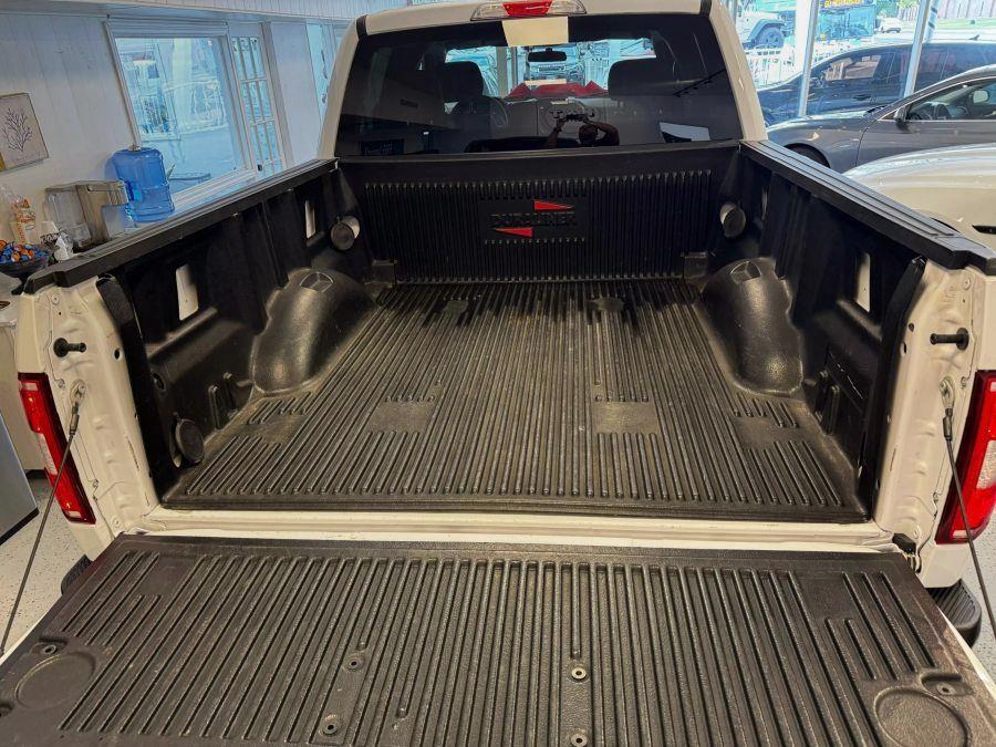 2018 Ford F150 Supercrew Cab XLT Pickup 4D 5 1/2 ft, available for sale in Santa Ana, California | K&T Motor LLC. Santa Ana, California 2018 Ford F150 Supercrew Cab XLT Pickup 4D 5 1/2 ft, available for sale in Santa Ana, California | K&T Motor LLC. Santa Ana, California