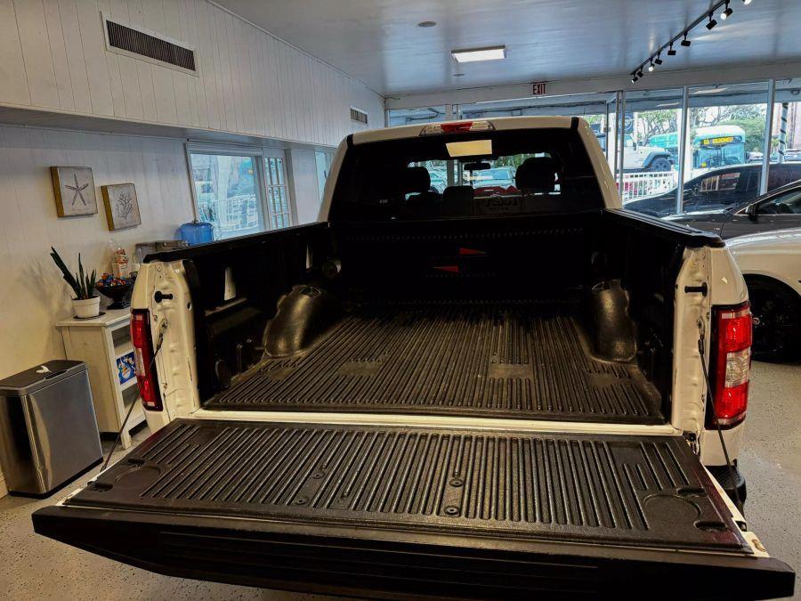 2018 Ford F150 Supercrew Cab XLT Pickup 4D 5 1/2 ft, available for sale in Santa Ana, California | K&T Motor LLC. Santa Ana, California 2018 Ford F150 Supercrew Cab XLT Pickup 4D 5 1/2 ft, available for sale in Santa Ana, California | K&T Motor LLC. Santa Ana, California