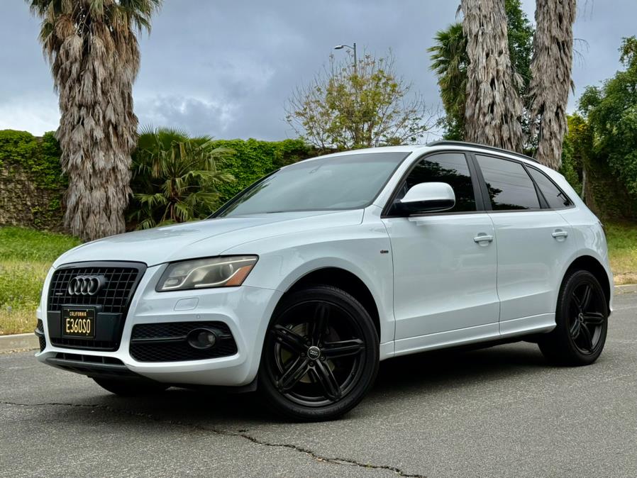 Used 2012 Audi Q5 in Tarzana, California | Ivanna Auto. Tarzana, California