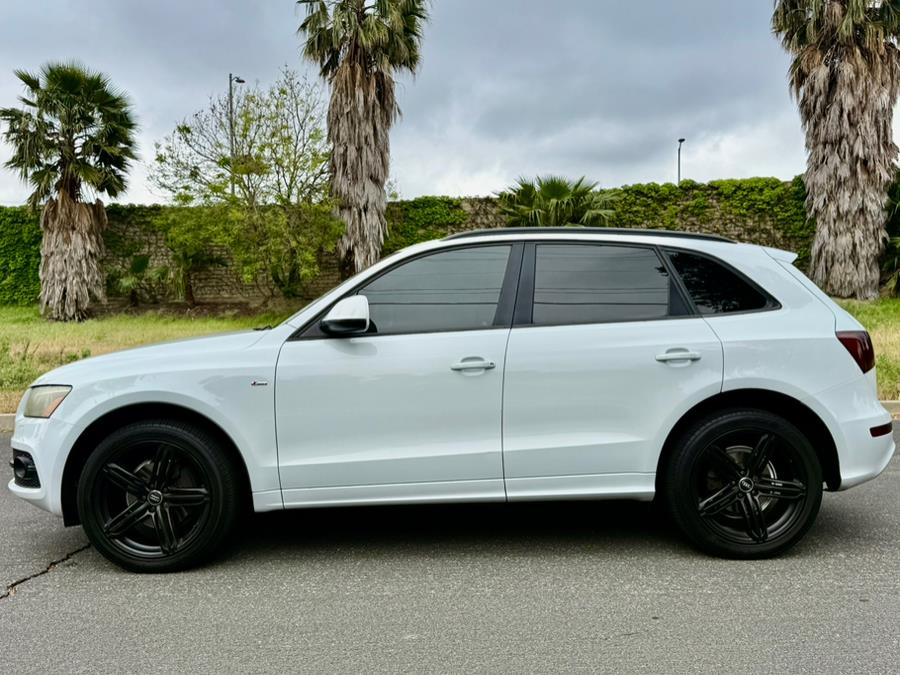2012 Audi Q5 quattro 4dr 3.2L Premium Plus, available for sale in Tarzana, California | Ivanna Auto. Tarzana, California 2012 Audi Q5 quattro 4dr 3.2L Premium Plus, available for sale in Tarzana, California | Ivanna Auto. Tarzana, California