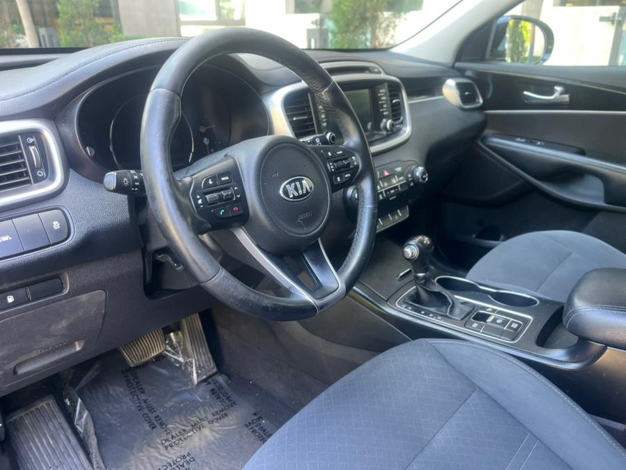 2017 Kia Sorento LX FWD, available for sale in Tustin, California | Carox LLC. Tustin, California 2017 Kia Sorento LX FWD, available for sale in Tustin, California | Carox LLC. Tustin, California