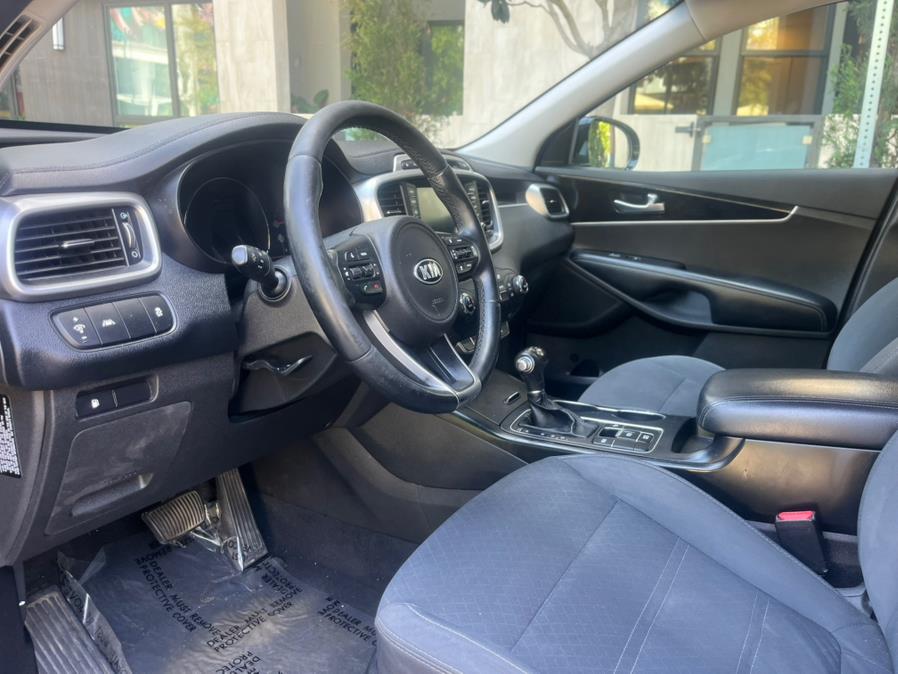 2017 Kia Sorento LX FWD, available for sale in Tustin, California | Carox LLC. Tustin, California 2017 Kia Sorento LX FWD, available for sale in Tustin, California | Carox LLC. Tustin, California