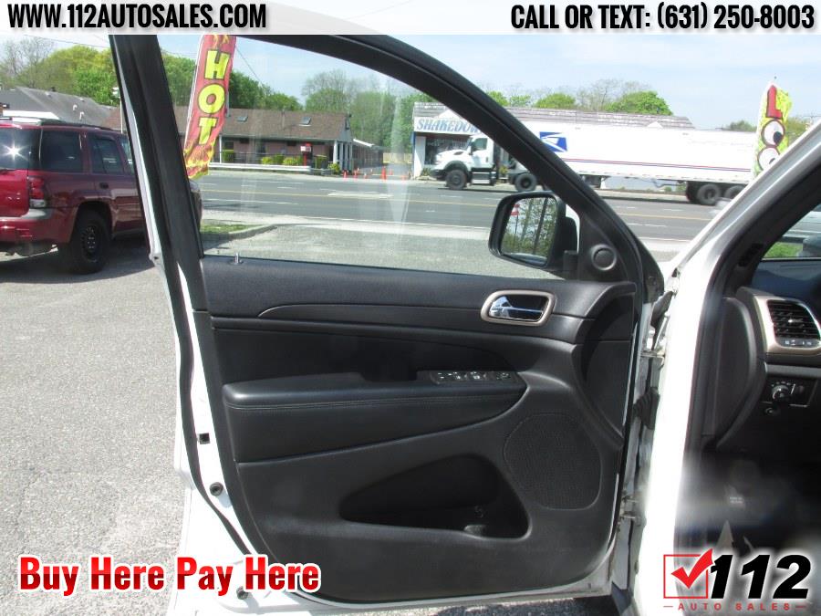 2015 Jeep Grand Cherokee Lared 4WD 4dr Altitude, available for sale in Patchogue, New York | 112 Auto Sales. Patchogue, New York 2015 Jeep Grand Cherokee Lared 4WD 4dr Altitude, available for sale in Patchogue, New York | 112 Auto Sales. Patchogue, New York