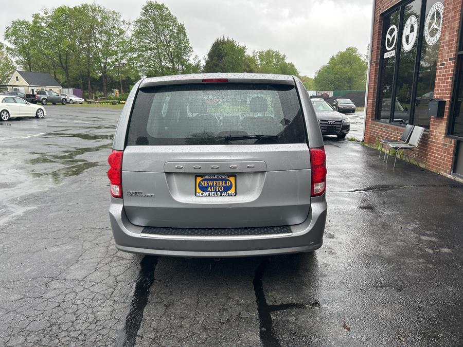 2015 Dodge Grand Caravan 4dr Wgn SE, available for sale in Middletown, Connecticut | Newfield Auto Sales. Middletown, Connecticut 2015 Dodge Grand Caravan 4dr Wgn SE, available for sale in Middletown, Connecticut | Newfield Auto Sales. Middletown, Connecticut