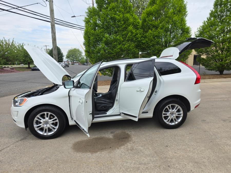 2016 Volvo XC60 AWD 4dr T5 Premier, available for sale in Philadelphia, Pennsylvania | Eugen's Auto Sales & Repairs. Philadelphia, Pennsylvania 2016 Volvo XC60 AWD 4dr T5 Premier, available for sale in Philadelphia, Pennsylvania | Eugen's Auto Sales & Repairs. Philadelphia, Pennsylvania