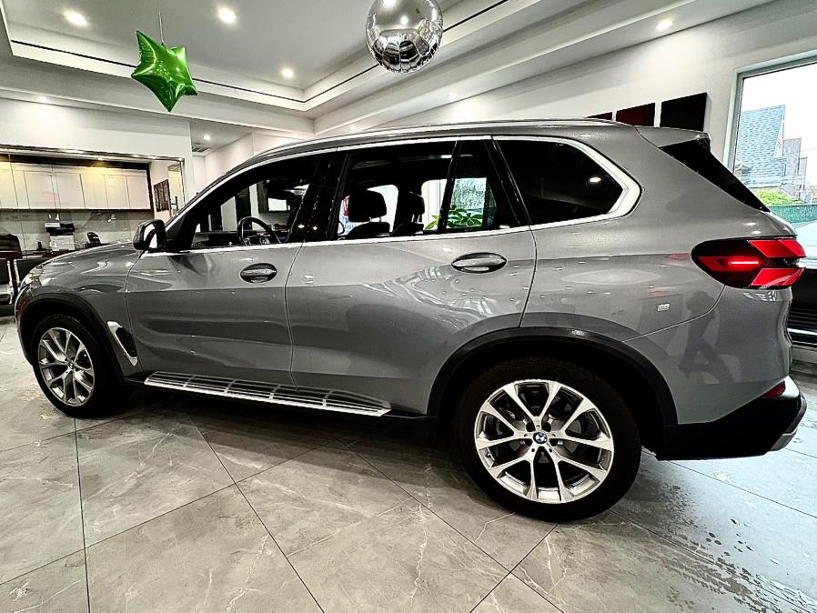 2024 BMW X5 xDrive40i Sports Activity Vehicle, available for sale in Franklin Square, New York | Luxury Motor Club. Franklin Square, New York 2024 BMW X5 xDrive40i Sports Activity Vehicle, available for sale in Franklin Square, New York | Luxury Motor Club. Franklin Square, New York