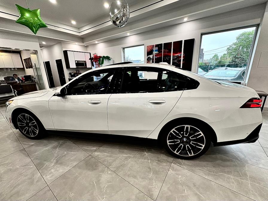 2025 Bmw 540i xDrive photo 4