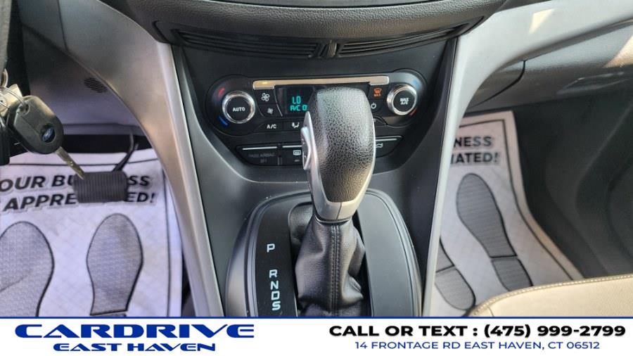 2014 Ford Escape 4WD 4dr SE, available for sale in East Haven, Connecticut | Cardrive Auto Group 5 LLC. East Haven, Connecticut 2014 Ford Escape 4WD 4dr SE, available for sale in East Haven, Connecticut | Cardrive Auto Group 5 LLC. East Haven, Connecticut