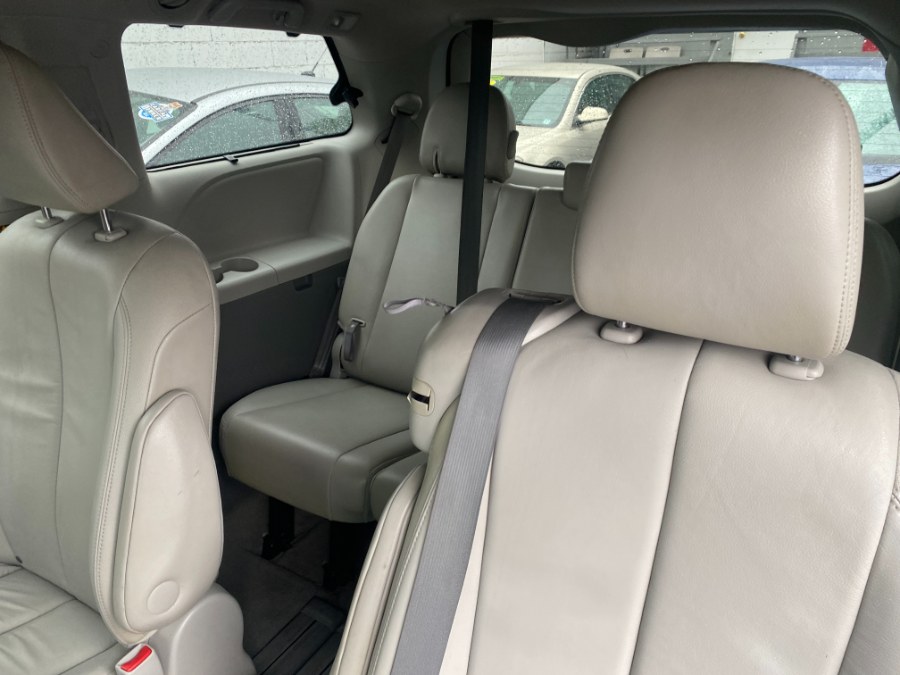 2012 Toyota Sienna 5dr 8-Pass Van V6 XLE FWD (Natl), available for sale in Middle Village, New York | Middle Village Motors . Middle Village, New York 2012 Toyota Sienna 5dr 8-Pass Van V6 XLE FWD (Natl), available for sale in Middle Village, New York | Middle Village Motors . Middle Village, New York