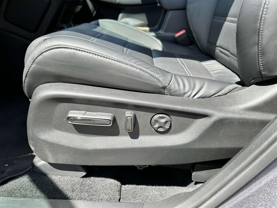 2022 Honda Cr-v Hybrid Touring, available for sale in Patchogue, New York | Baron Supercenter. Patchogue, New York 2022 Honda Cr-v Hybrid Touring, available for sale in Patchogue, New York | Baron Supercenter. Patchogue, New York