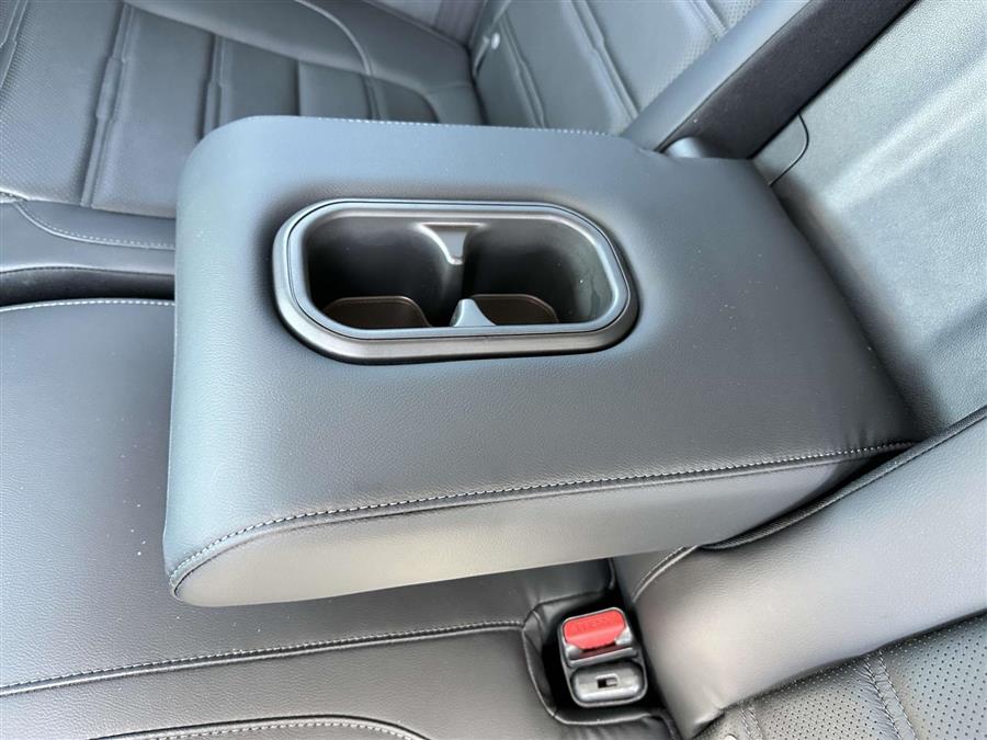 2022 Honda Cr-v Hybrid Touring, available for sale in Patchogue, New York | Baron Supercenter. Patchogue, New York 2022 Honda Cr-v Hybrid Touring, available for sale in Patchogue, New York | Baron Supercenter. Patchogue, New York