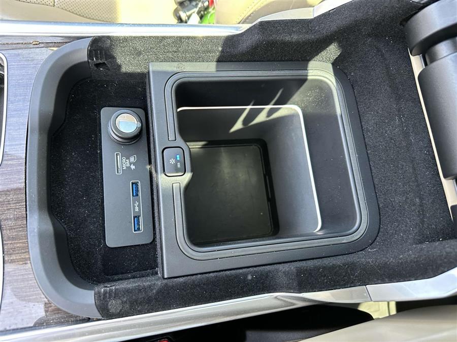 2019 Land Rover Range Rover Sport HSE, available for sale in Patchogue, New York | Baron Supercenter. Patchogue, New York 2019 Land Rover Range Rover Sport HSE, available for sale in Patchogue, New York | Baron Supercenter. Patchogue, New York