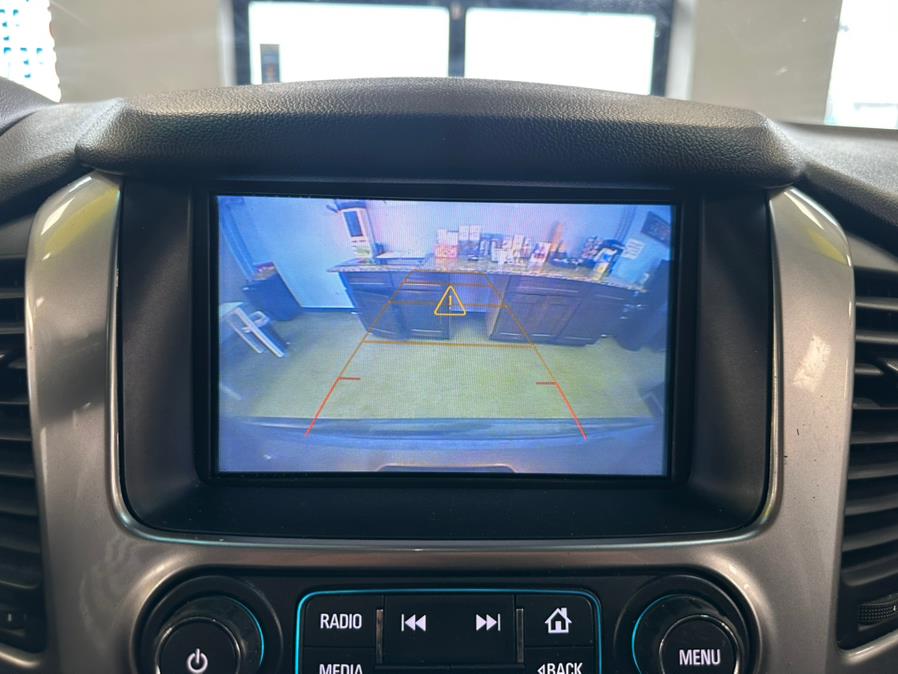 2018 Chevrolet Tahoe 4WD 4dr LT, available for sale in Inwood, New York | 5 Towns Drive. Inwood, New York 2018 Chevrolet Tahoe 4WD 4dr LT, available for sale in Inwood, New York | 5 Towns Drive. Inwood, New York