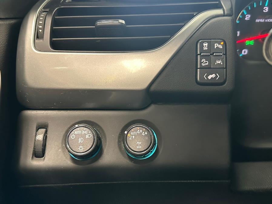 2018 Chevrolet Tahoe 4WD 4dr LT, available for sale in Inwood, New York | 5 Towns Drive. Inwood, New York 2018 Chevrolet Tahoe 4WD 4dr LT, available for sale in Inwood, New York | 5 Towns Drive. Inwood, New York