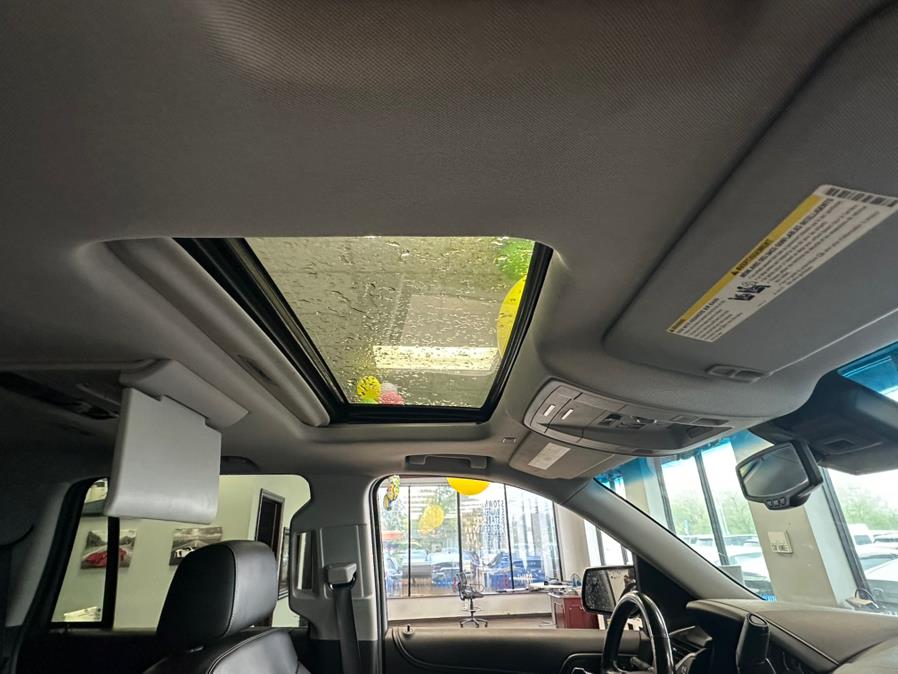 2018 Chevrolet Tahoe 4WD 4dr LT, available for sale in Inwood, New York | 5 Towns Drive. Inwood, New York 2018 Chevrolet Tahoe 4WD 4dr LT, available for sale in Inwood, New York | 5 Towns Drive. Inwood, New York