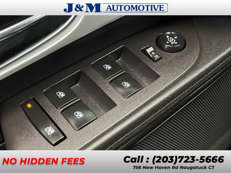 2016 Chevrolet Equinox LS, available for sale in Naugatuck, Connecticut | J&M Automotive Sls&Svc LLC. Naugatuck, Connecticut 2016 Chevrolet Equinox LS, available for sale in Naugatuck, Connecticut | J&M Automotive Sls&Svc LLC. Naugatuck, Connecticut