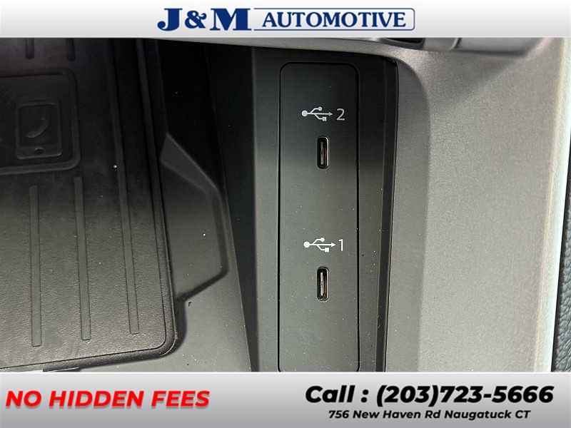 2024 Audi Q3 S line Premium, available for sale in Naugatuck, Connecticut | J&M Automotive Sls&Svc LLC. Naugatuck, Connecticut 2024 Audi Q3 S line Premium, available for sale in Naugatuck, Connecticut | J&M Automotive Sls&Svc LLC. Naugatuck, Connecticut