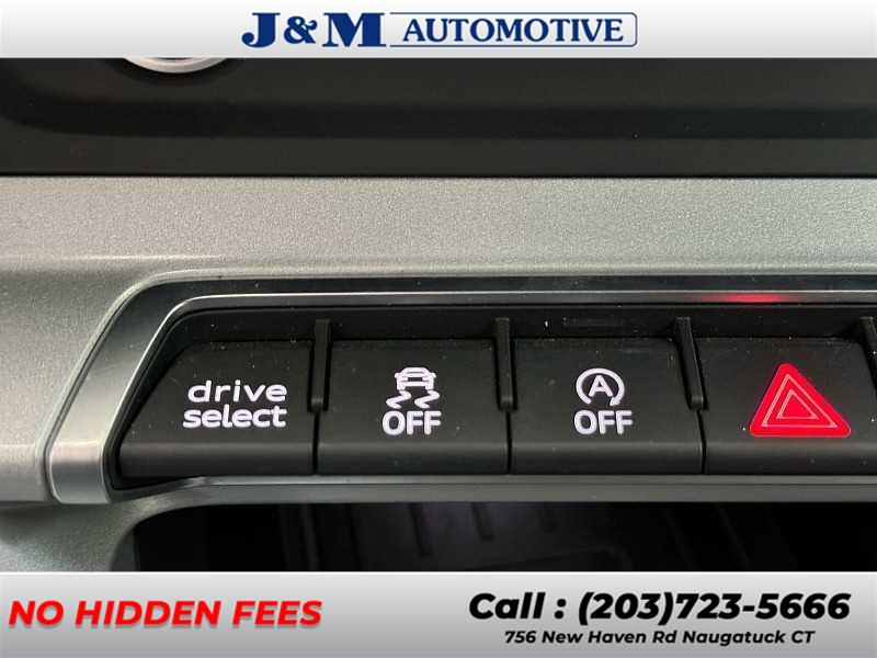 2024 Audi Q3 S line Premium, available for sale in Naugatuck, Connecticut | J&M Automotive Sls&Svc LLC. Naugatuck, Connecticut 2024 Audi Q3 S line Premium, available for sale in Naugatuck, Connecticut | J&M Automotive Sls&Svc LLC. Naugatuck, Connecticut