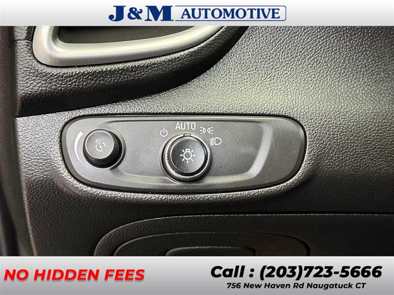 2021 Chevrolet Trax LT, available for sale in Naugatuck, Connecticut | J&M Automotive Sls&Svc LLC. Naugatuck, Connecticut 2021 Chevrolet Trax LT, available for sale in Naugatuck, Connecticut | J&M Automotive Sls&Svc LLC. Naugatuck, Connecticut