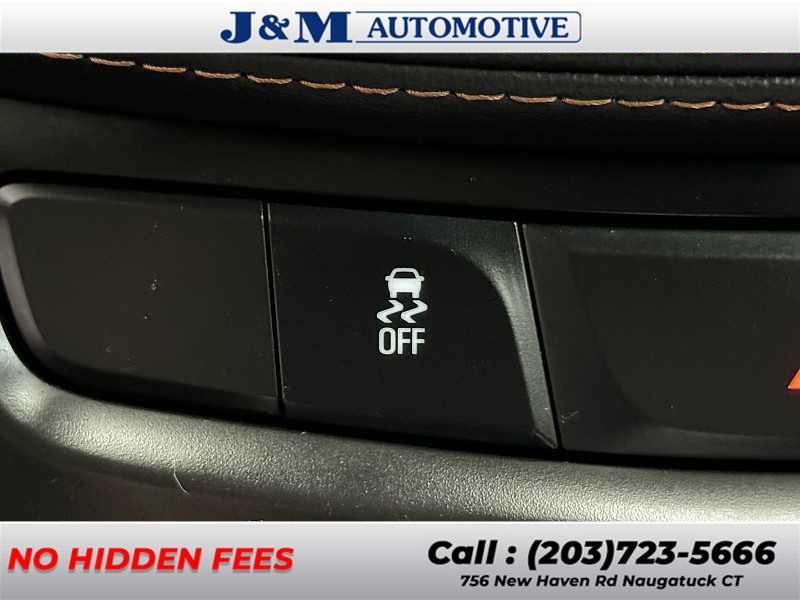 2021 Chevrolet Trax LT, available for sale in Naugatuck, Connecticut | J&M Automotive Sls&Svc LLC. Naugatuck, Connecticut 2021 Chevrolet Trax LT, available for sale in Naugatuck, Connecticut | J&M Automotive Sls&Svc LLC. Naugatuck, Connecticut