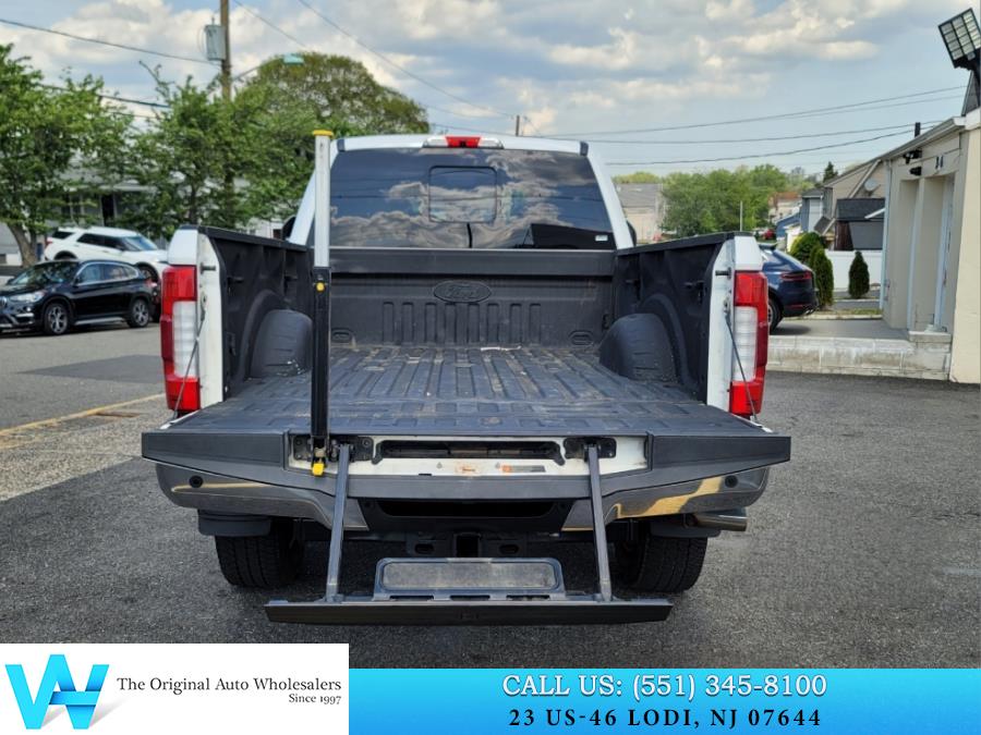 2018 Ford Super Duty F-350 SRW LARIAT 4WD Crew Cab 6.75'' Box, available for sale in Lodi, New Jersey | AW Auto & Truck Wholesalers, Inc. Lodi, New Jersey 2018 Ford Super Duty F-350 SRW LARIAT 4WD Crew Cab 6.75'' Box, available for sale in Lodi, New Jersey | AW Auto & Truck Wholesalers, Inc. Lodi, New Jersey