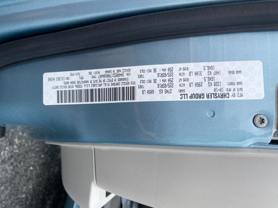 2010 Chrysler Town & Country 4dr Wgn Touring, available for sale in Bethlehem, Pennsylvania | Best Auto Deals LLC. Bethlehem, Pennsylvania 2010 Chrysler Town & Country 4dr Wgn Touring, available for sale in Bethlehem, Pennsylvania | Best Auto Deals LLC. Bethlehem, Pennsylvania
