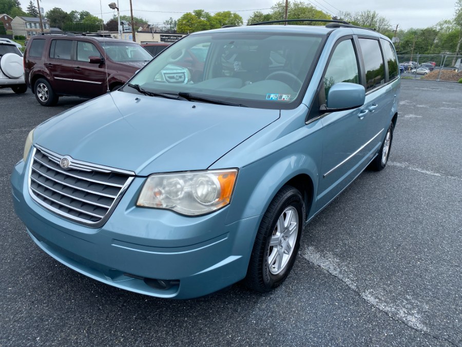 2010 Chrysler Town & Country 4dr Wgn Touring, available for sale in Bethlehem, Pennsylvania | Best Auto Deals LLC. Bethlehem, Pennsylvania 2010 Chrysler Town & Country 4dr Wgn Touring, available for sale in Bethlehem, Pennsylvania | Best Auto Deals LLC. Bethlehem, Pennsylvania