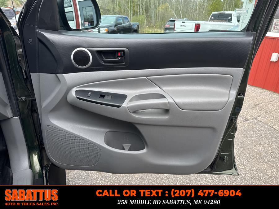 2014 Toyota Tacoma 4WD Access Cab V6 AT, available for sale in Sabattus, Maine | Sabattus Auto and Truck Sales Inc. Sabattus, Maine 2014 Toyota Tacoma 4WD Access Cab V6 AT, available for sale in Sabattus, Maine | Sabattus Auto and Truck Sales Inc. Sabattus, Maine