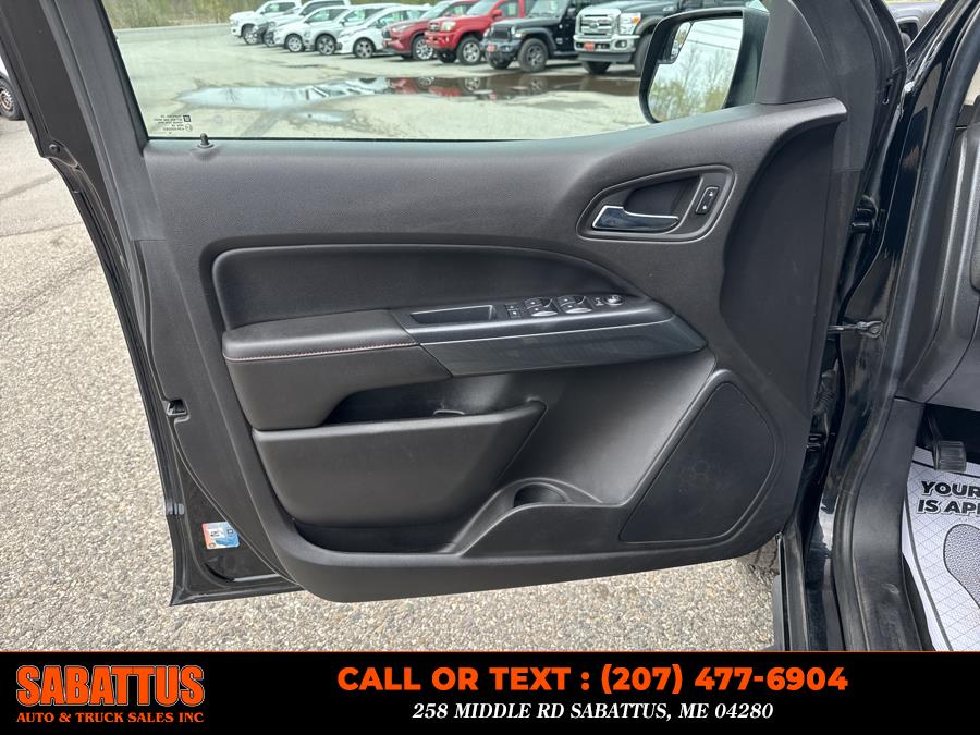 2016 GMC Canyon 4WD Crew Cab 128.3" SLE, available for sale in Sabattus, Maine | Sabattus Auto and Truck Sales Inc. Sabattus, Maine 2016 GMC Canyon 4WD Crew Cab 128.3" SLE, available for sale in Sabattus, Maine | Sabattus Auto and Truck Sales Inc. Sabattus, Maine