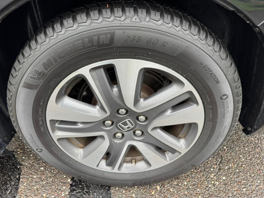 2015 Honda Odyssey 5dr Touring, available for sale in Waterbury, Connecticut | Platinum Auto Care. Waterbury, Connecticut 2015 Honda Odyssey 5dr Touring, available for sale in Waterbury, Connecticut | Platinum Auto Care. Waterbury, Connecticut