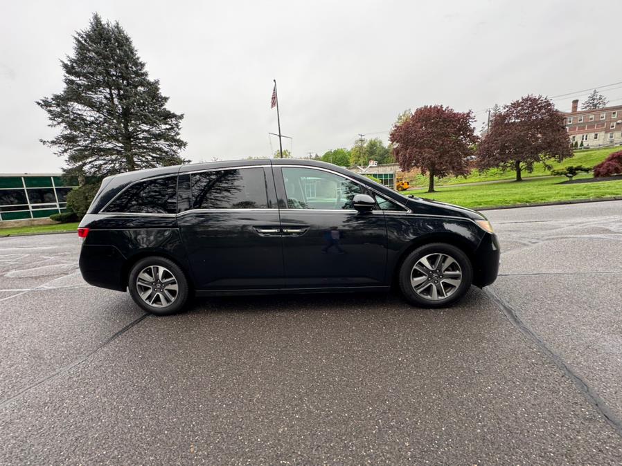 2015 Honda Odyssey 5dr Touring, available for sale in Waterbury, Connecticut | Platinum Auto Care. Waterbury, Connecticut 2015 Honda Odyssey 5dr Touring, available for sale in Waterbury, Connecticut | Platinum Auto Care. Waterbury, Connecticut