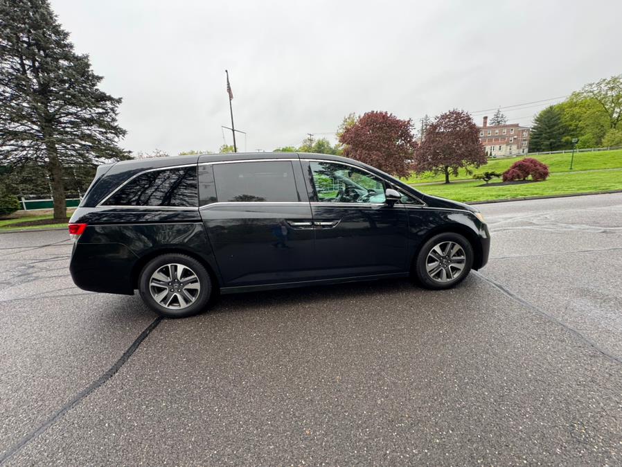 2015 Honda Odyssey 5dr Touring, available for sale in Waterbury, Connecticut | Platinum Auto Care. Waterbury, Connecticut 2015 Honda Odyssey 5dr Touring, available for sale in Waterbury, Connecticut | Platinum Auto Care. Waterbury, Connecticut