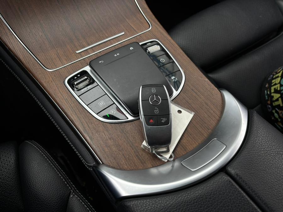 2020 Mercedes-Benz GLC GLC 300 4MATIC SUV, available for sale in Brooklyn, New York | Carsbuck Inc.. Brooklyn, New York 2020 Mercedes-Benz GLC GLC 300 4MATIC SUV, available for sale in Brooklyn, New York | Carsbuck Inc.. Brooklyn, New York