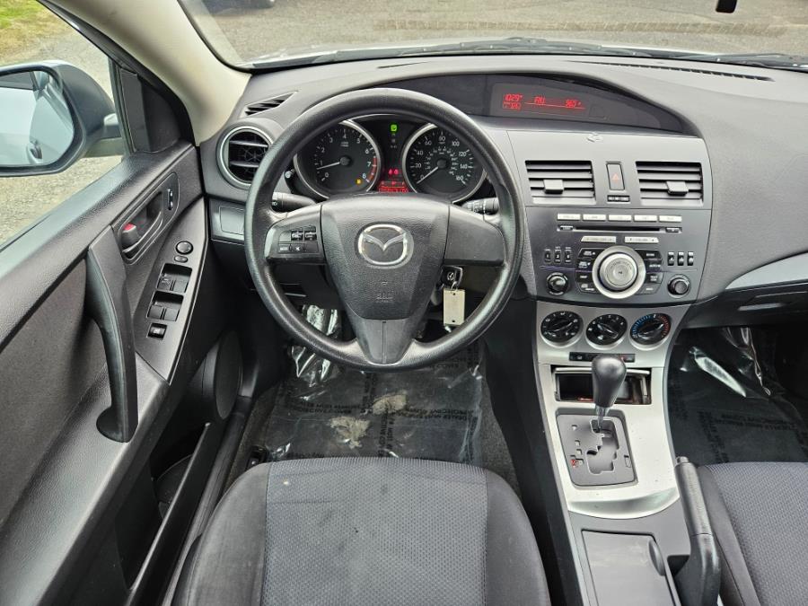 2011 Mazda Mazda3 4dr Sdn Auto i Sport, available for sale in East Windsor, Connecticut | Toro Auto. East Windsor, Connecticut 2011 Mazda Mazda3 4dr Sdn Auto i Sport, available for sale in East Windsor, Connecticut | Toro Auto. East Windsor, Connecticut