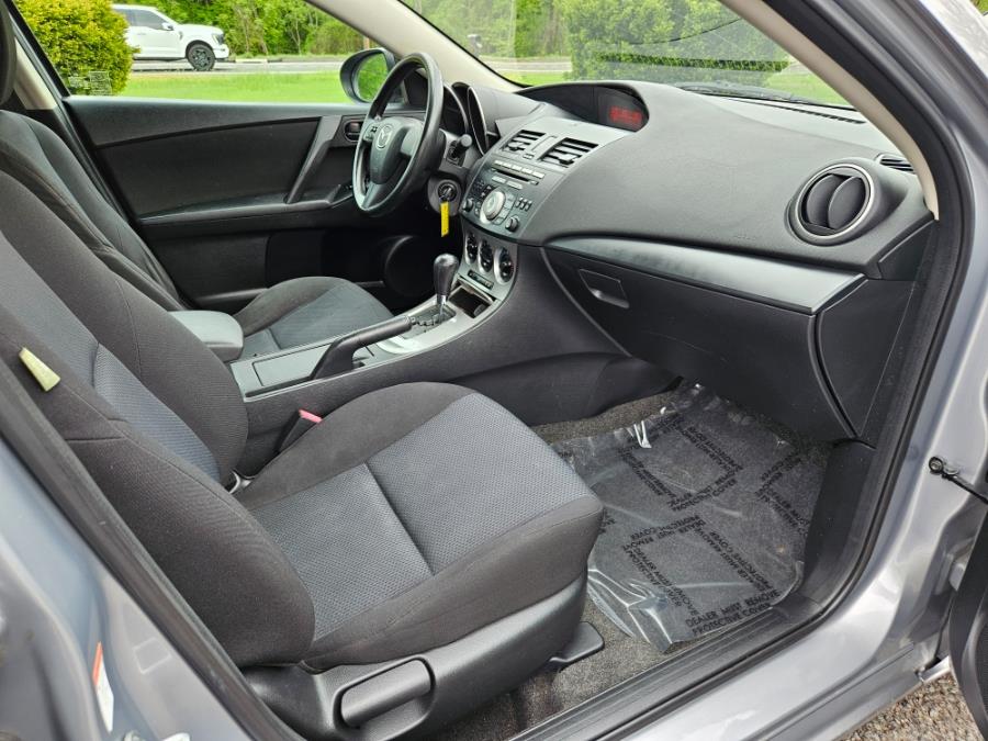 2011 Mazda Mazda3 4dr Sdn Auto i Sport, available for sale in East Windsor, Connecticut | Toro Auto. East Windsor, Connecticut 2011 Mazda Mazda3 4dr Sdn Auto i Sport, available for sale in East Windsor, Connecticut | Toro Auto. East Windsor, Connecticut