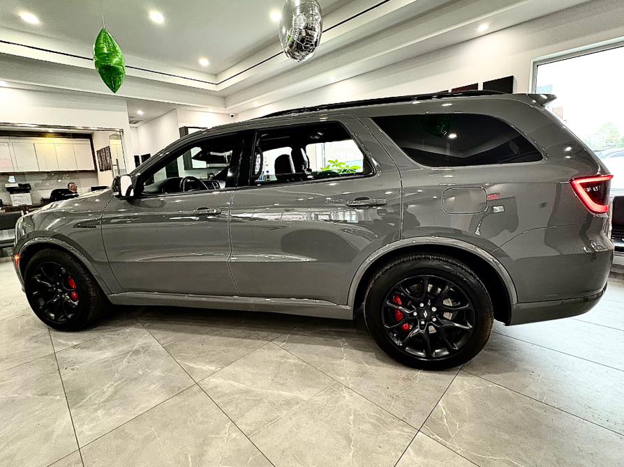 2023 Dodge Durango R/T Plus AWD, available for sale in Franklin Square, New York | Luxury Motor Club. Franklin Square, New York 2023 Dodge Durango R/T Plus AWD, available for sale in Franklin Square, New York | Luxury Motor Club. Franklin Square, New York