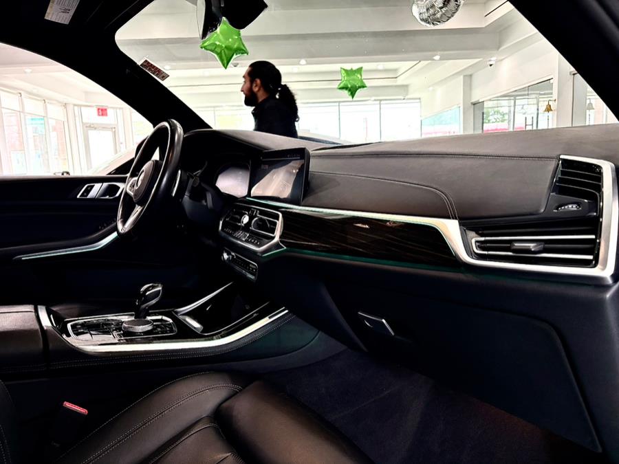 2019 BMW X5 xDrive40i Sports Activity Vehicle, available for sale in Franklin Square, New York | Luxury Motor Club. Franklin Square, New York 2019 BMW X5 xDrive40i Sports Activity Vehicle, available for sale in Franklin Square, New York | Luxury Motor Club. Franklin Square, New York