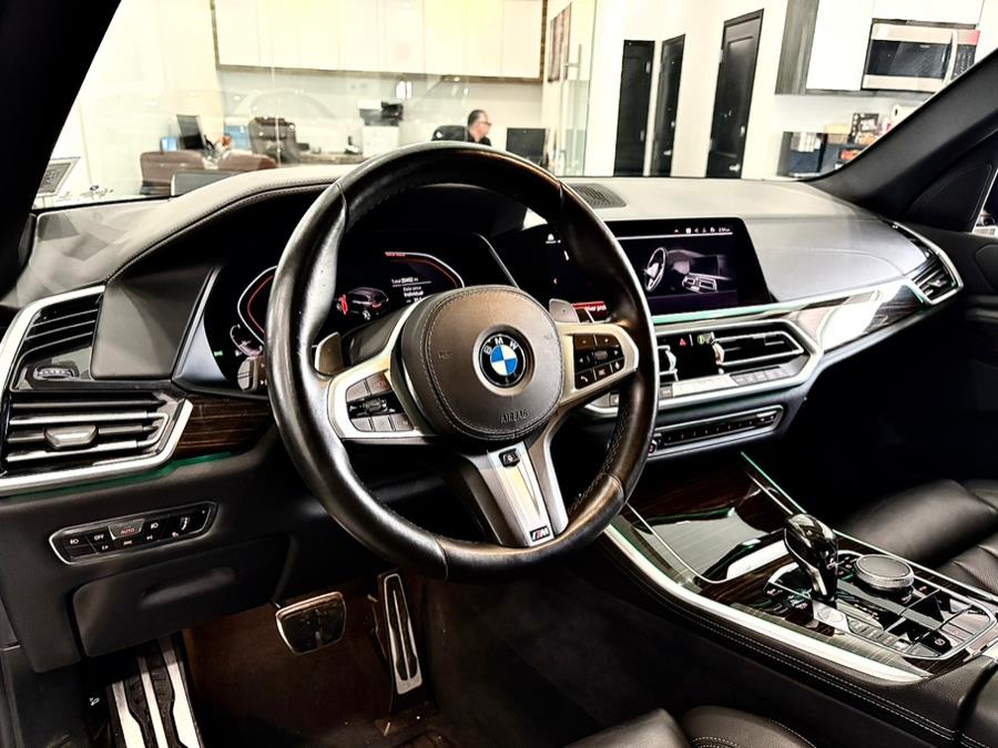 2019 BMW X5 xDrive40i Sports Activity Vehicle, available for sale in Franklin Square, New York | Luxury Motor Club. Franklin Square, New York 2019 BMW X5 xDrive40i Sports Activity Vehicle, available for sale in Franklin Square, New York | Luxury Motor Club. Franklin Square, New York