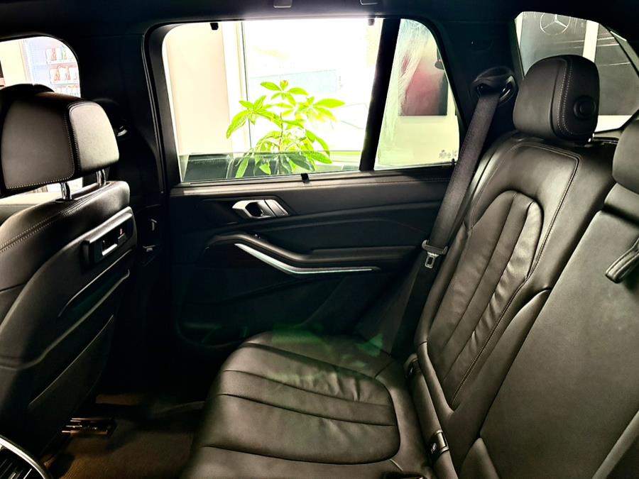 2019 BMW X5 xDrive40i Sports Activity Vehicle, available for sale in Franklin Square, New York | Luxury Motor Club. Franklin Square, New York 2019 BMW X5 xDrive40i Sports Activity Vehicle, available for sale in Franklin Square, New York | Luxury Motor Club. Franklin Square, New York
