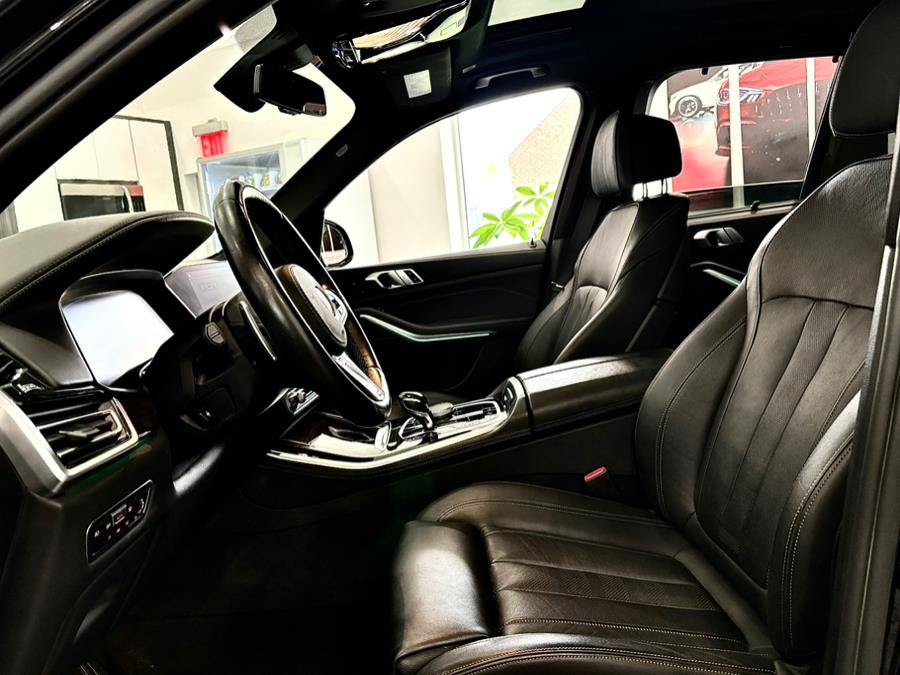 2019 BMW X5 xDrive40i Sports Activity Vehicle, available for sale in Franklin Square, New York | Luxury Motor Club. Franklin Square, New York 2019 BMW X5 xDrive40i Sports Activity Vehicle, available for sale in Franklin Square, New York | Luxury Motor Club. Franklin Square, New York