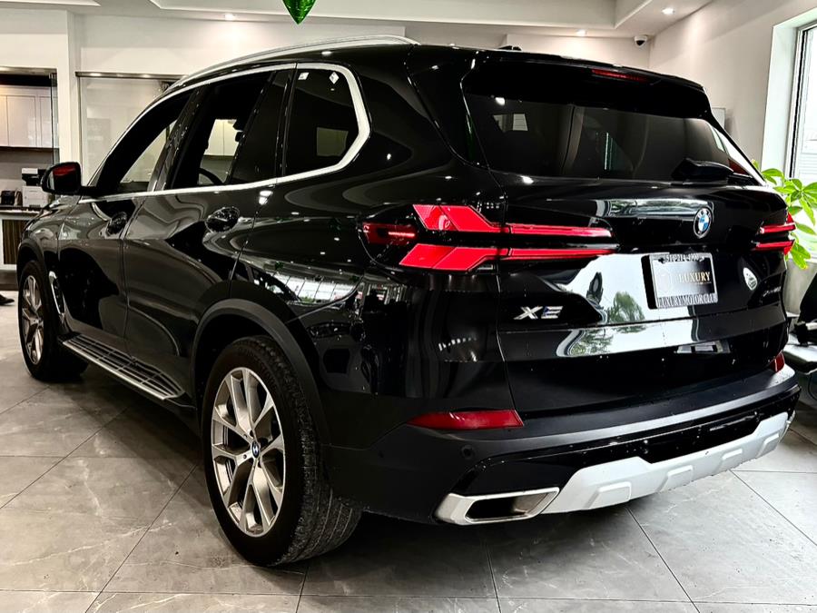 2024 BMW X5 xDrive40i Sports Activity Vehicle, available for sale in Franklin Square, New York | Luxury Motor Club. Franklin Square, New York 2024 BMW X5 xDrive40i Sports Activity Vehicle, available for sale in Franklin Square, New York | Luxury Motor Club. Franklin Square, New York