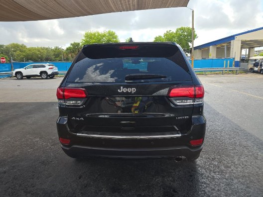 2022 Jeep Grand Cherokee WK Limited 4x4, available for sale in Franklin Square, New York | Luxury Motor Club. Franklin Square, New York 2022 Jeep Grand Cherokee WK Limited 4x4, available for sale in Franklin Square, New York | Luxury Motor Club. Franklin Square, New York