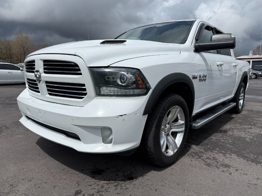 Used 2014 Ram 1500 in Ortonville, Michigan | Marsh Auto Sales LLC. Ortonville, Michigan