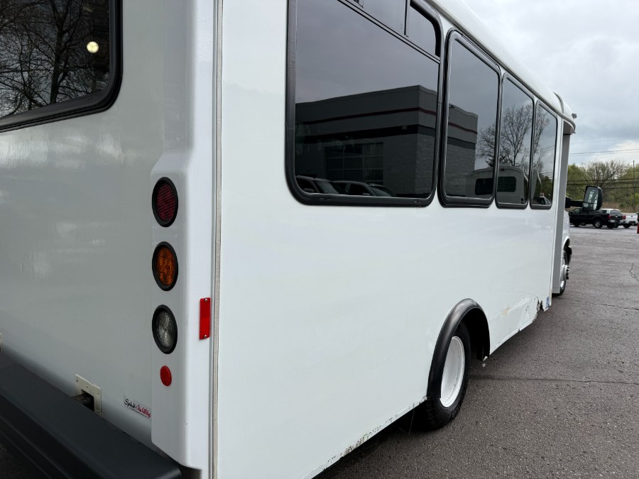 2017 Chevrolet Express Commercial Cutaway 4500 Van 159", available for sale in Ortonville, Michigan | Marsh Auto Sales LLC. Ortonville, Michigan 2017 Chevrolet Express Commercial Cutaway 4500 Van 159", available for sale in Ortonville, Michigan | Marsh Auto Sales LLC. Ortonville, Michigan