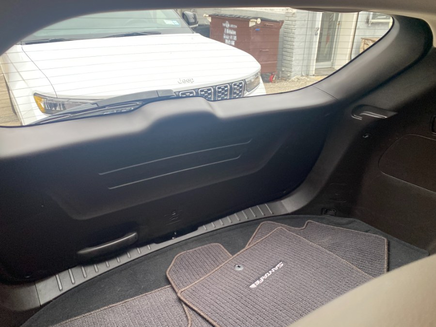 2018 Hyundai Santa Fe Sport 2.0T Auto AWD, available for sale in Middle Village, New York | Middle Village Motors . Middle Village, New York 2018 Hyundai Santa Fe Sport 2.0T Auto AWD, available for sale in Middle Village, New York | Middle Village Motors . Middle Village, New York