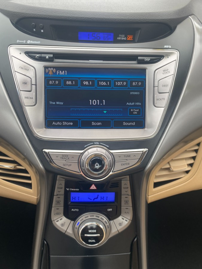 2013 Hyundai Elantra 4dr Sdn Auto Limited, available for sale in Middle Village, New York | Middle Village Motors . Middle Village, New York 2013 Hyundai Elantra 4dr Sdn Auto Limited, available for sale in Middle Village, New York | Middle Village Motors . Middle Village, New York