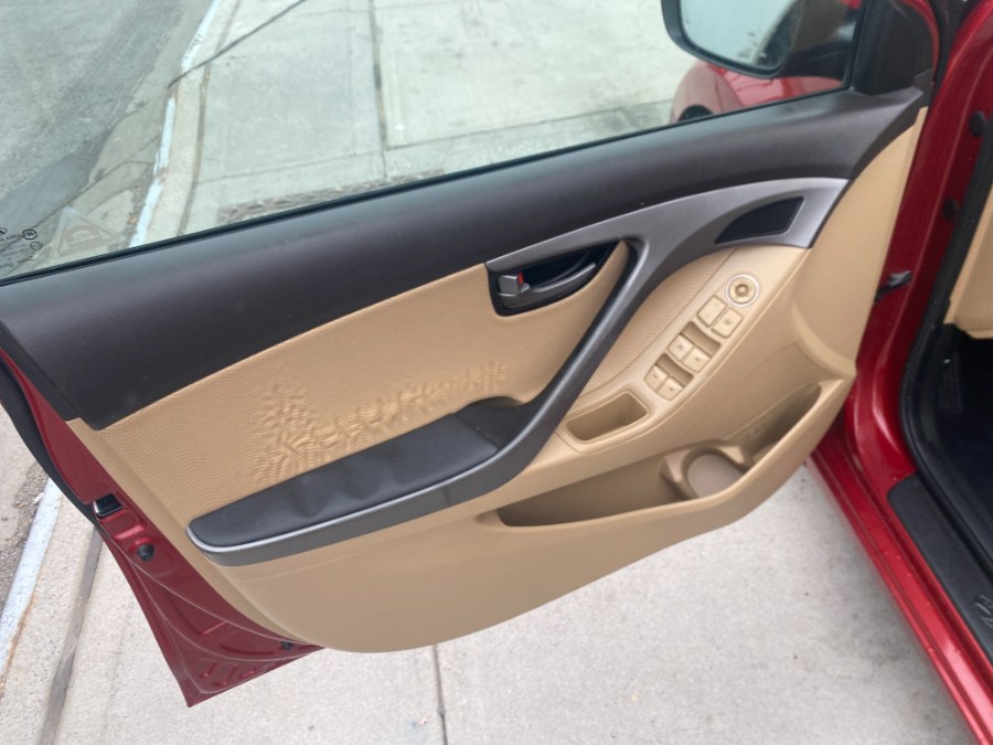 2013 Hyundai Elantra 4dr Sdn Auto Limited, available for sale in Middle Village, New York | Middle Village Motors . Middle Village, New York 2013 Hyundai Elantra 4dr Sdn Auto Limited, available for sale in Middle Village, New York | Middle Village Motors . Middle Village, New York