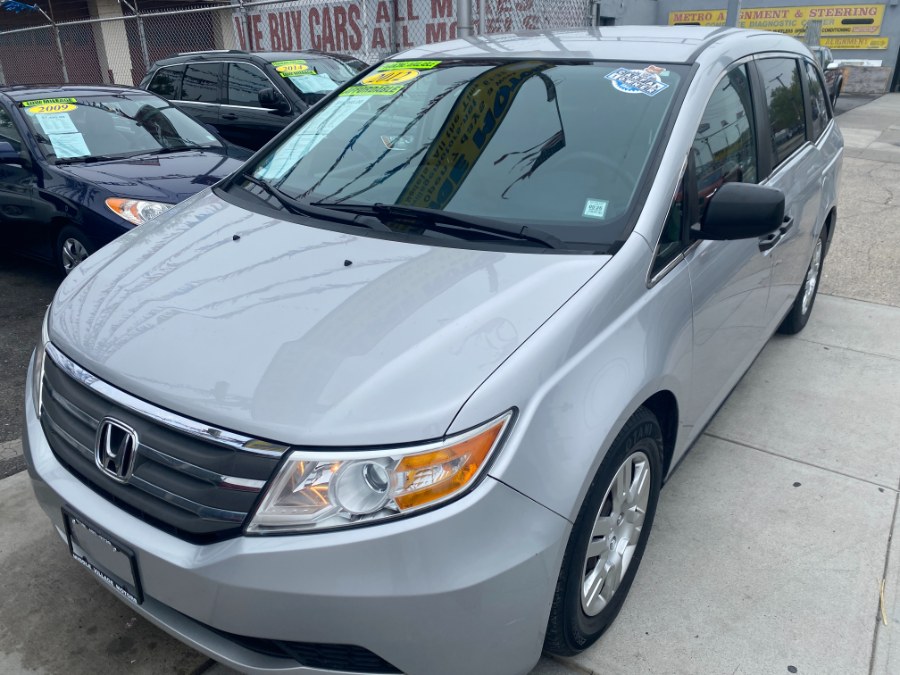 Used 2012 Honda Odyssey in Middle Village, New York | Middle Village Motors . Middle Village, New York
